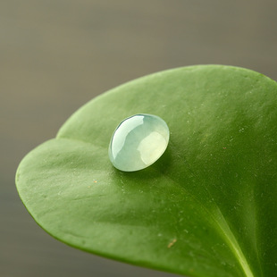 翡翠冰种玉戒面蛋面