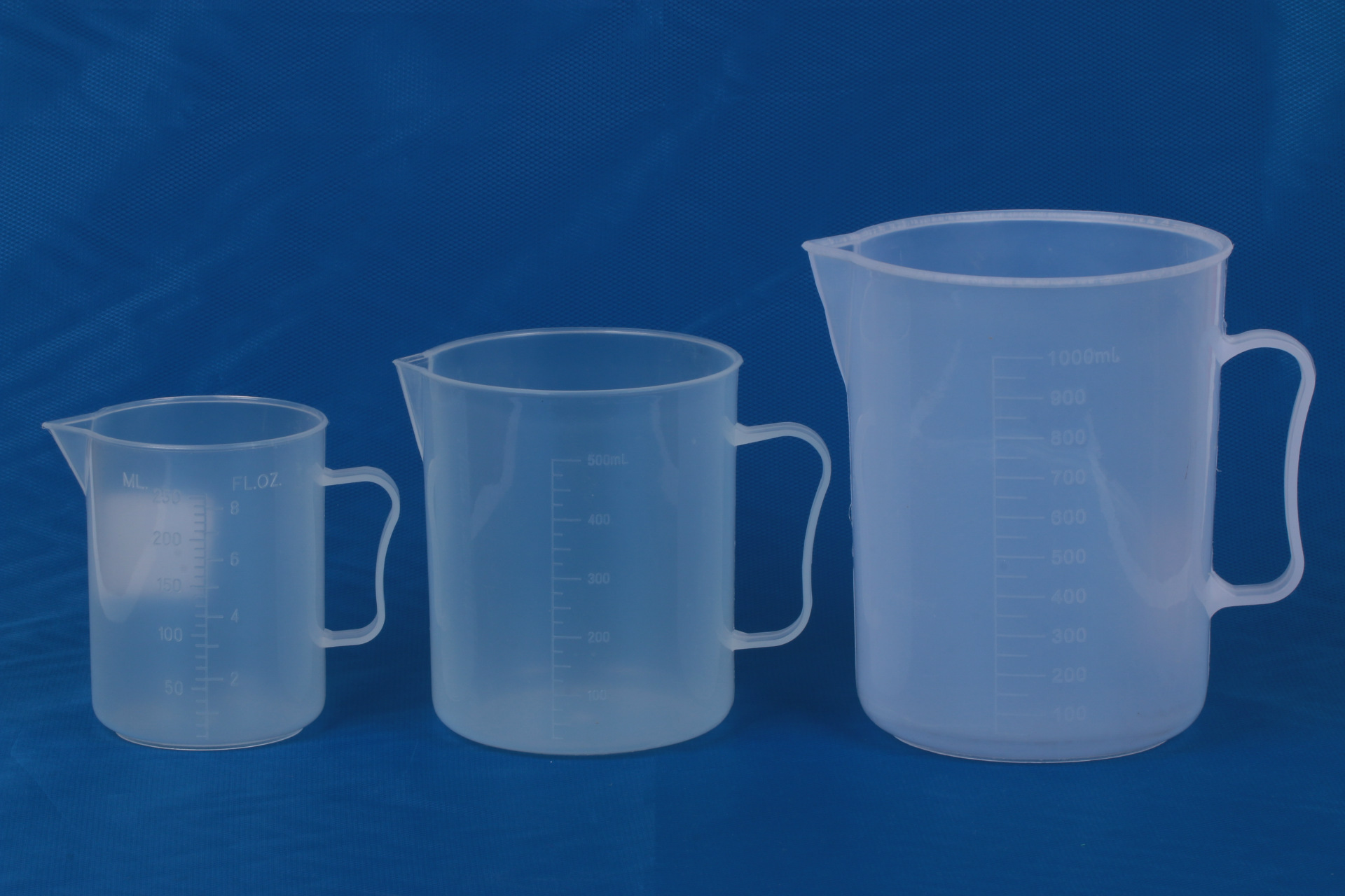 烘焙工具厨房量杯带柄量杯多规格量杯250ml 500ml 1000ml三件套