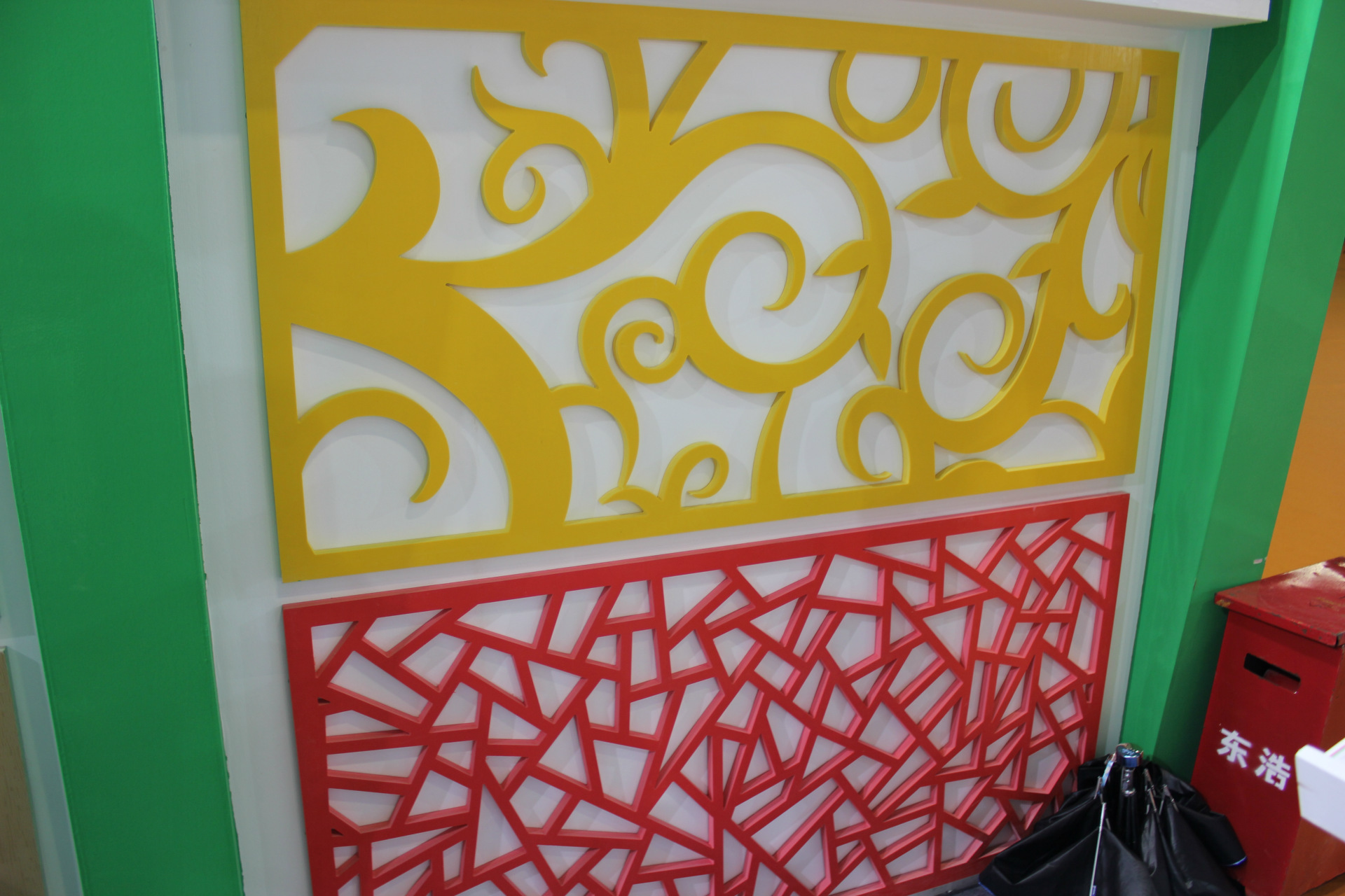 鑫蒂板材供应pvc木塑发泡彩色雕刻板 橱柜浴柜板 多种用途