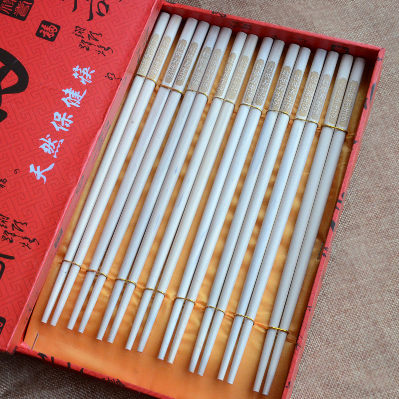 出口"植物黄金"杜仲保健木筷 原木无漆无蜡手工打磨实木筷