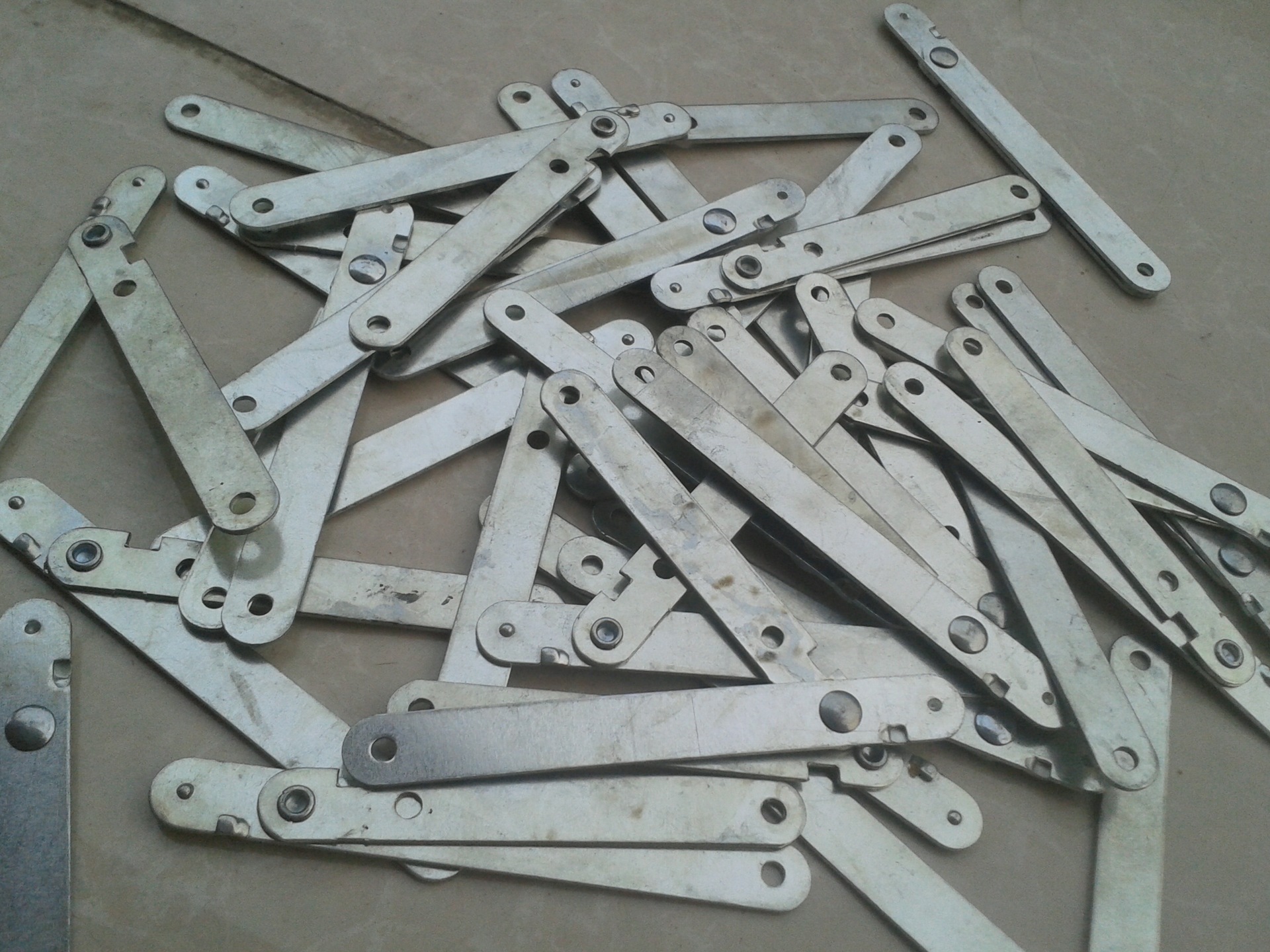 折叠晾衣架配件 封钩