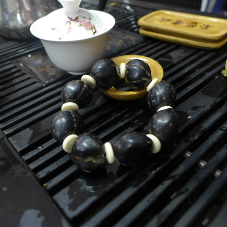 供应阿修罗加隔片菩提子手串时尚阿修罗菩提手链手饰 饰品批发