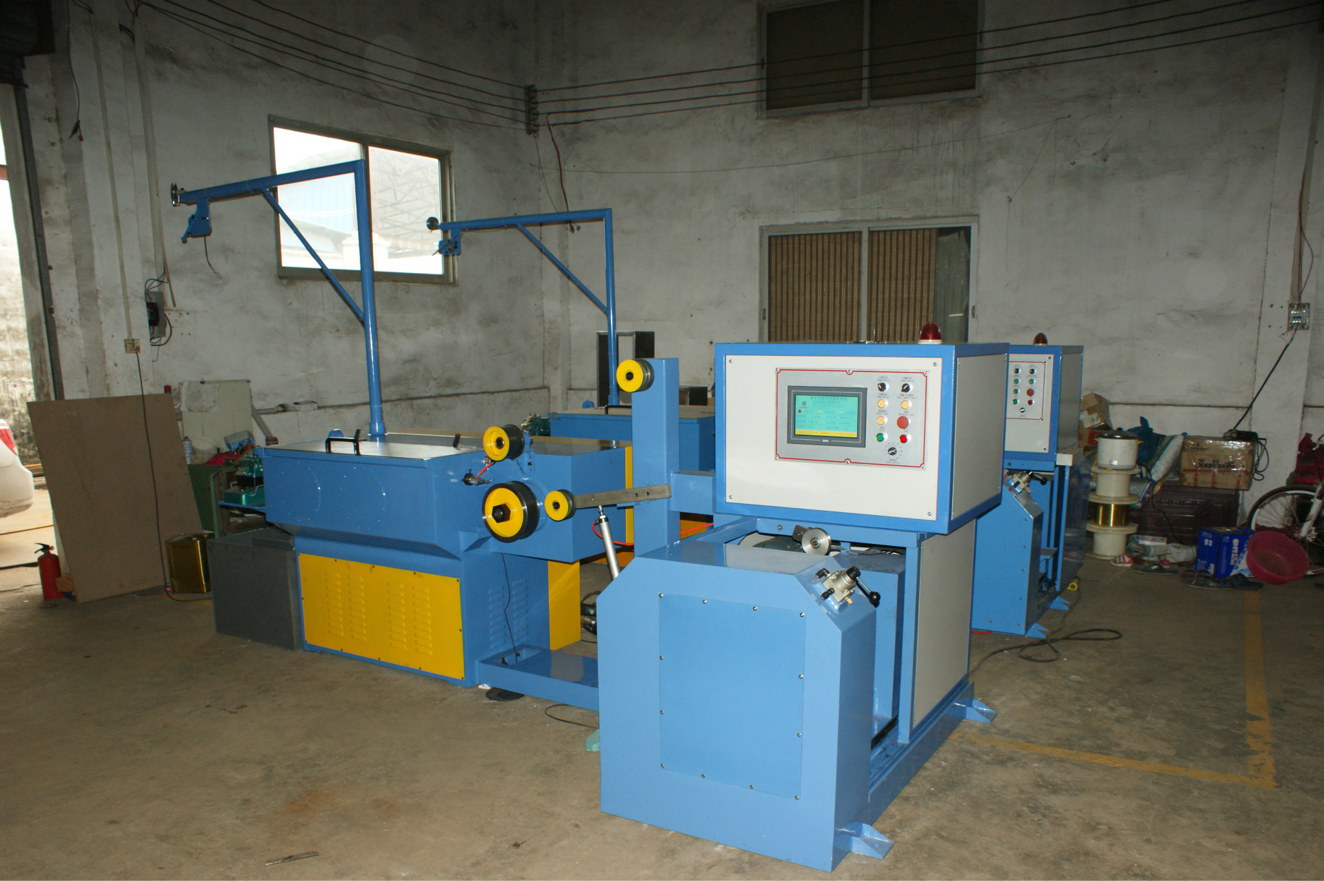 【图】拉丝机;卧式拉丝机;立式拉丝机_金属成型设备_列表网