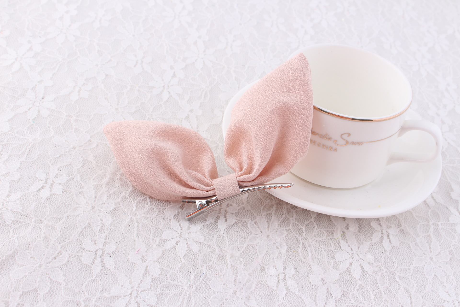 韩国发饰批发新款布艺纯色发夹韩式兔耳蝴蝶结发夹发饰厂家直销