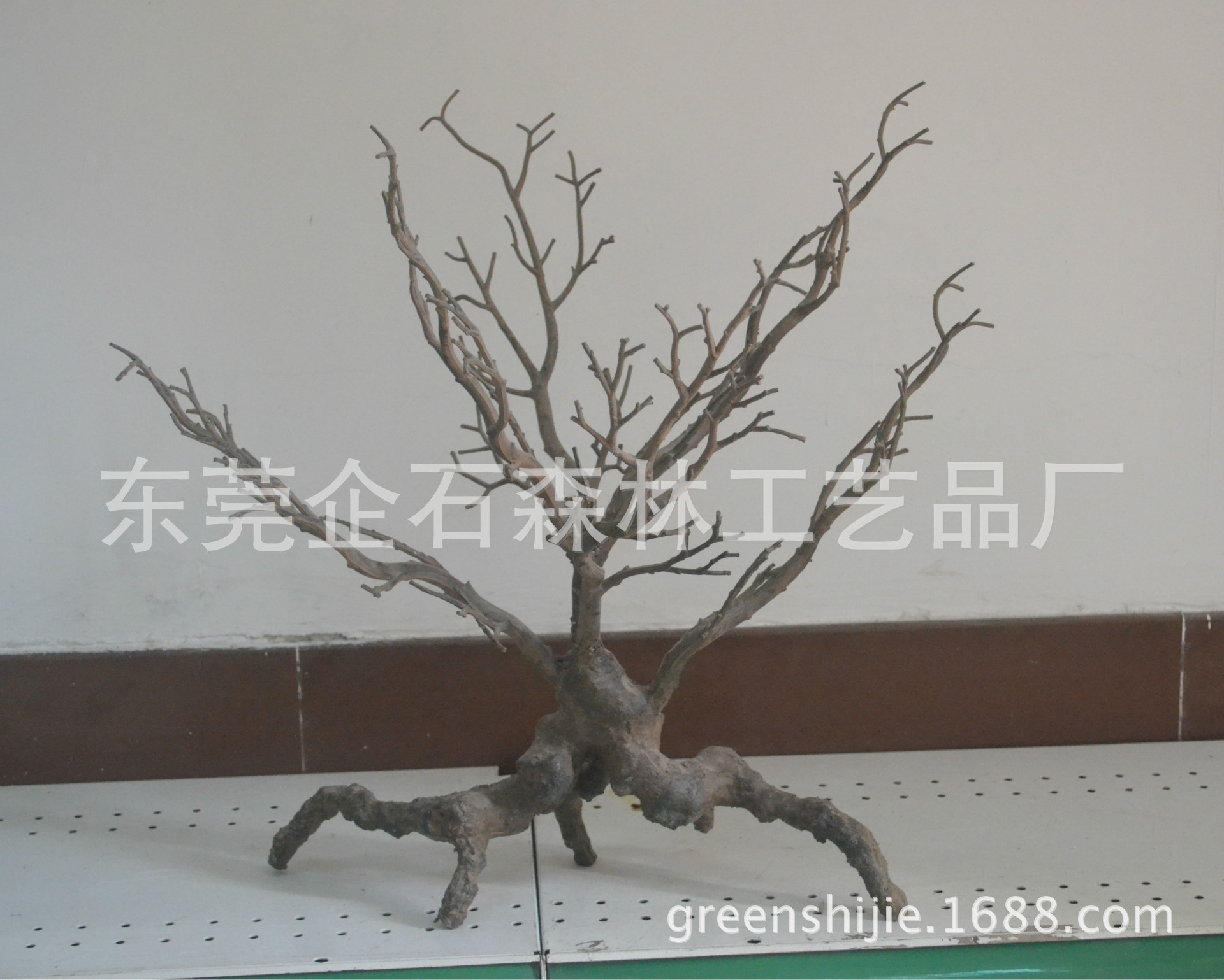 高树枝,_大山谷图库