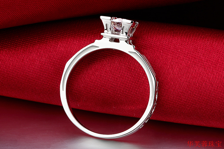 i埃菲尔铁塔钻戒do纯银镀白金镶克拉仿真钻pt950印记情侣戒指包邮