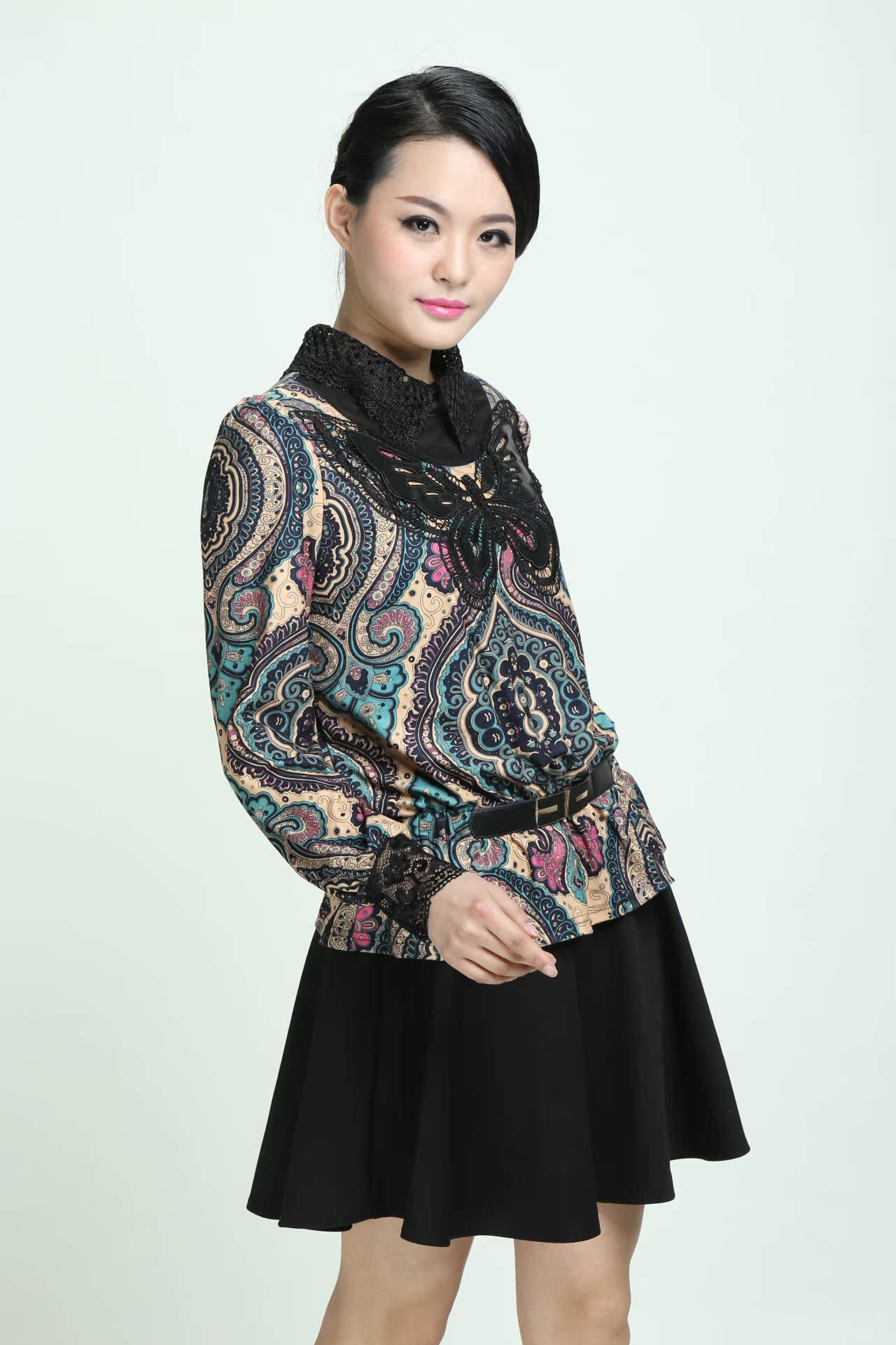 2015新款蝴蝶印花连衣裙 时尚品味女装针织打底裙假两件厂家直供