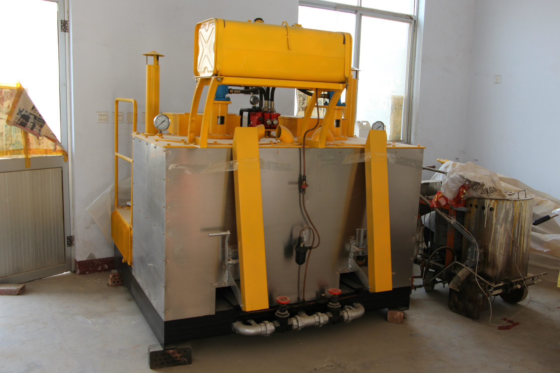 1200双缸液压燃油热熔釜