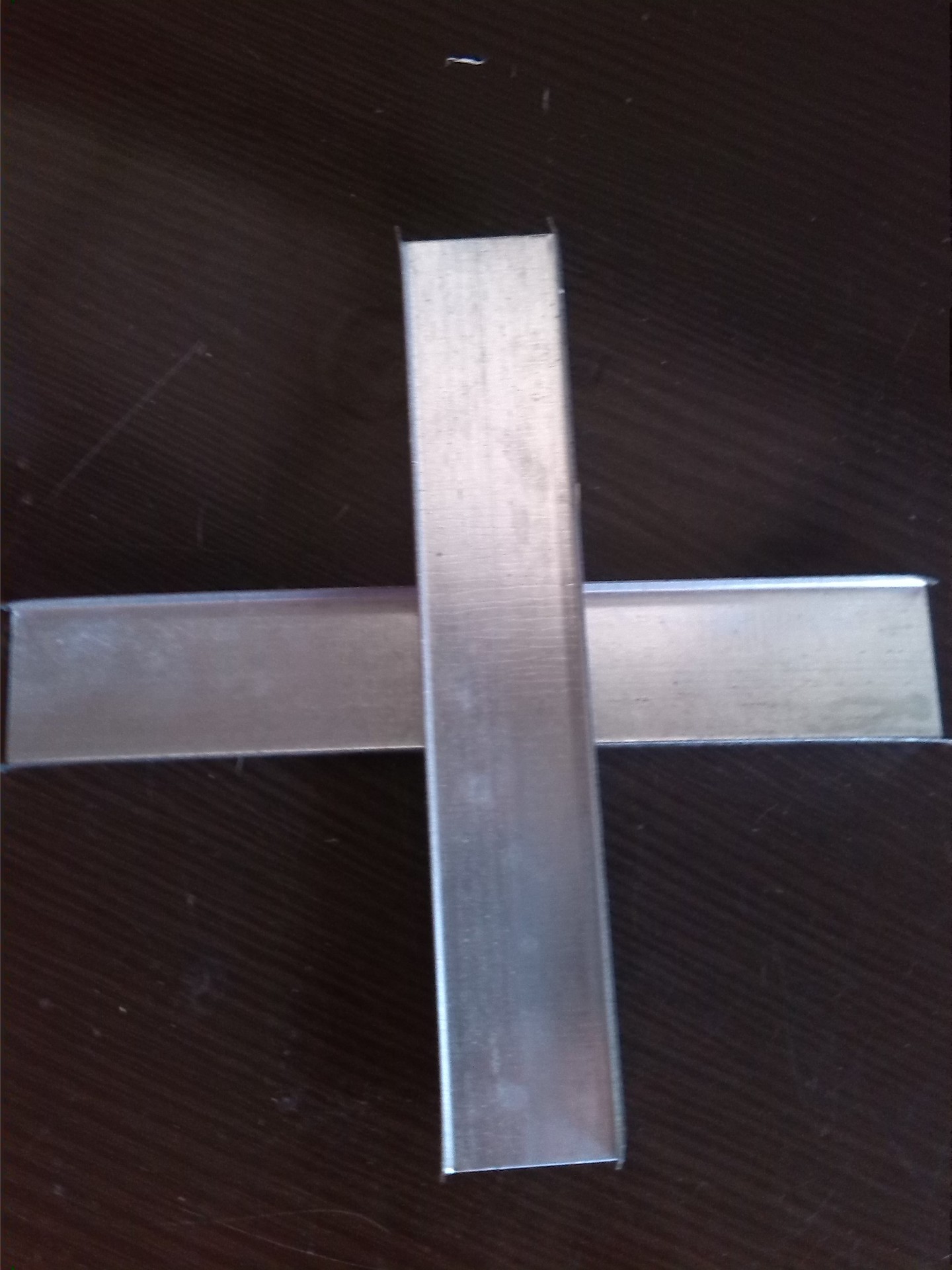 广东浩龙建材有限公司,长期供应穿心龙骨,38主骨图片_7