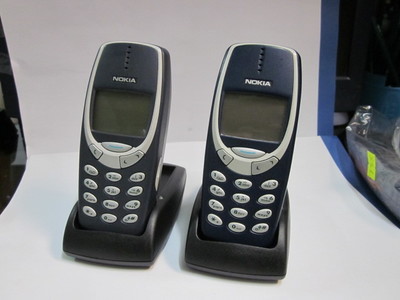 nokia/诺基亚3310 直板经典老款黄屏手机 操作简单 耐用 实用