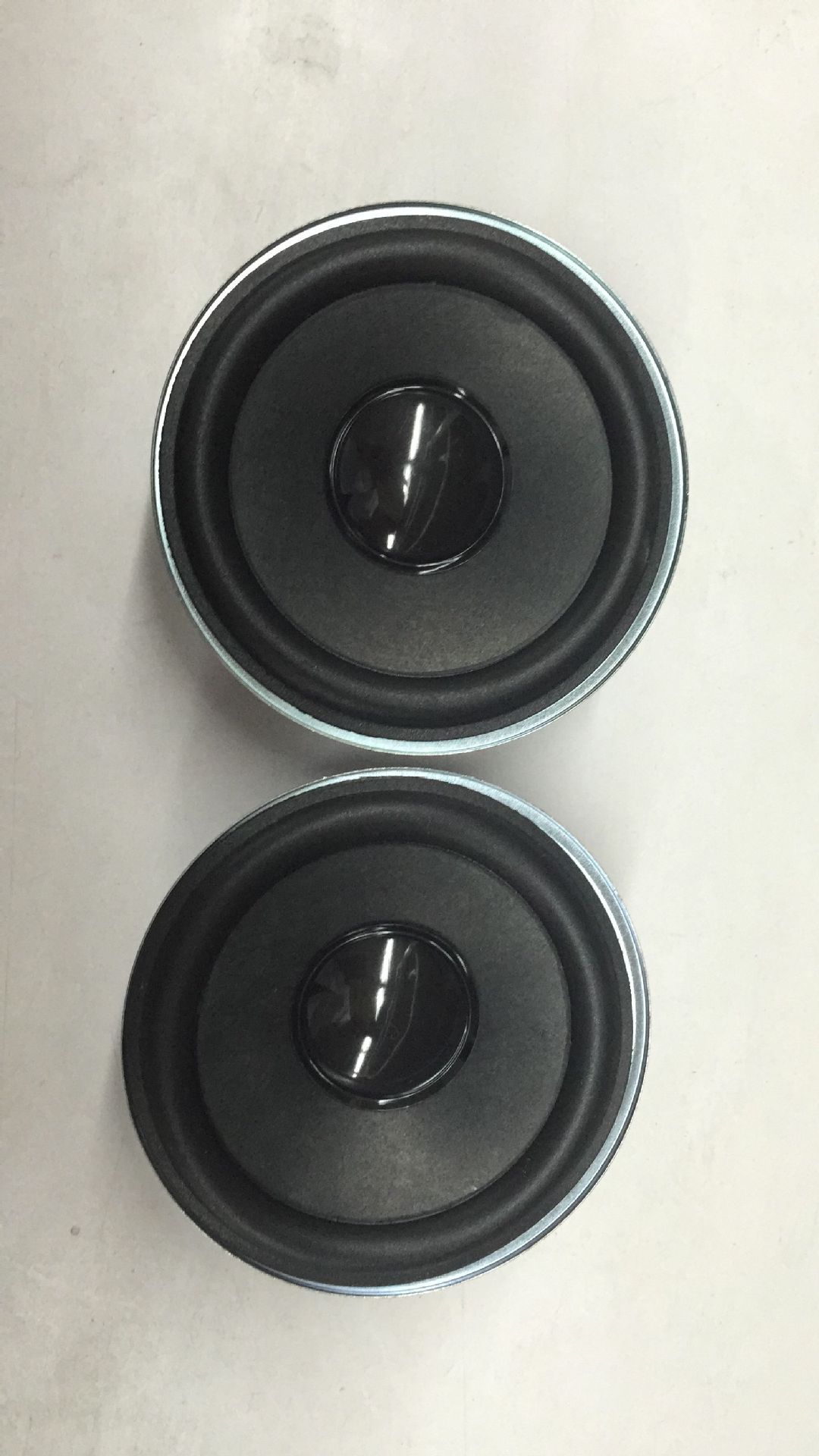 5寸圆形内磁16芯黑亮帽橡胶边双磁喇叭