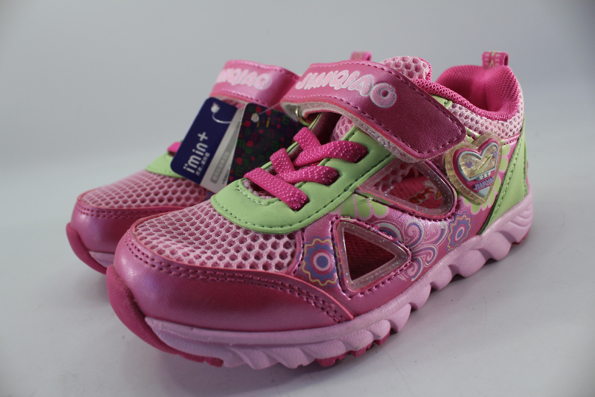 女童运动鞋_剑桥儿童童鞋 时尚闪灯女童运动鞋 特价批发2106 - 阿里巴