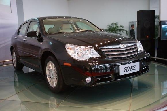 目前北京奔驰-戴克整个公司,都已经为克莱斯勒铂锐上市做好了准备