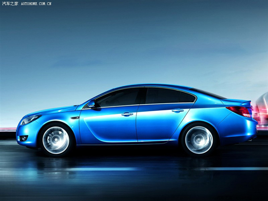 新君威车身实拍